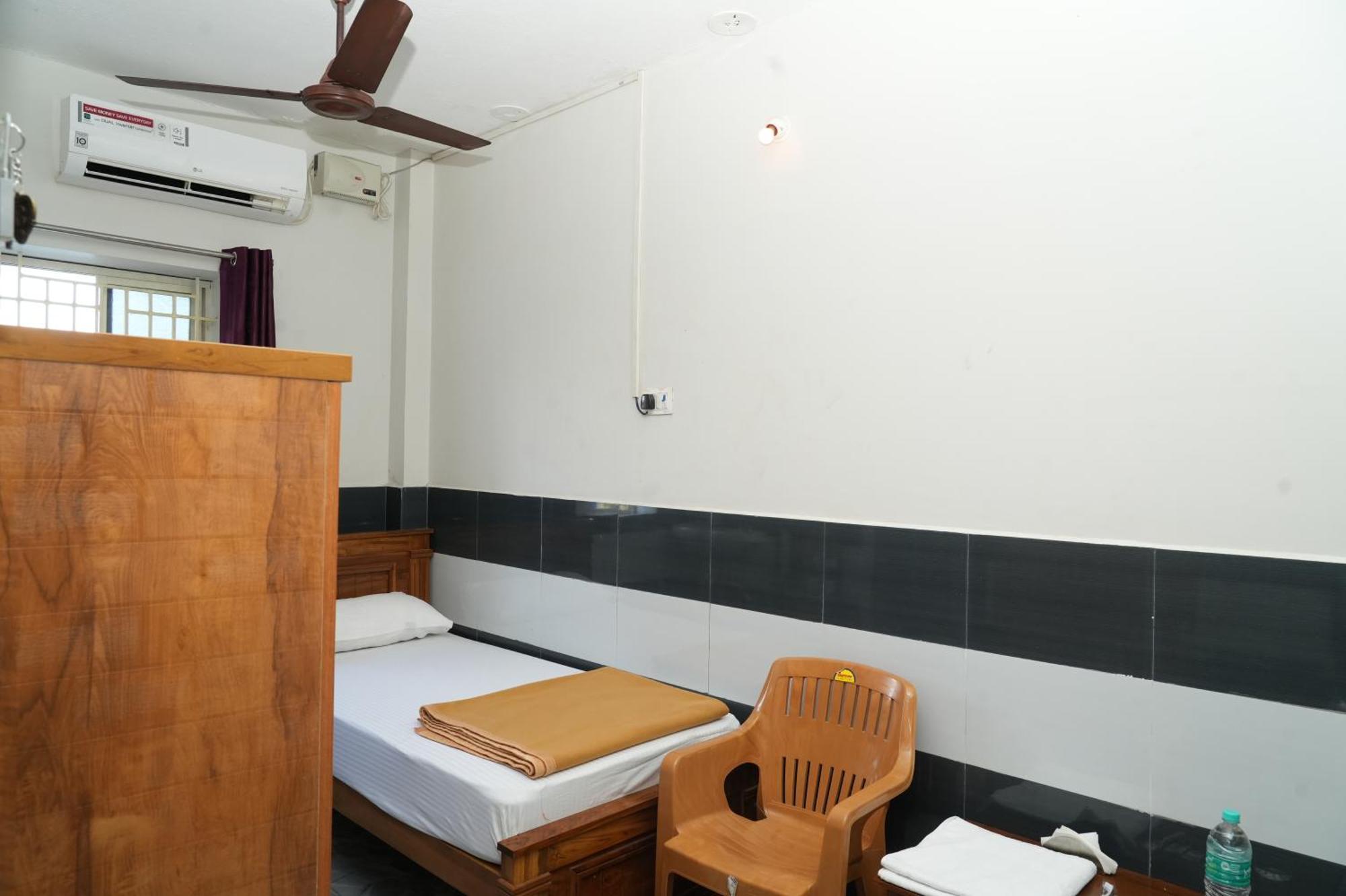 فندق Rajali Residency Kulithalai المظهر الخارجي الصورة