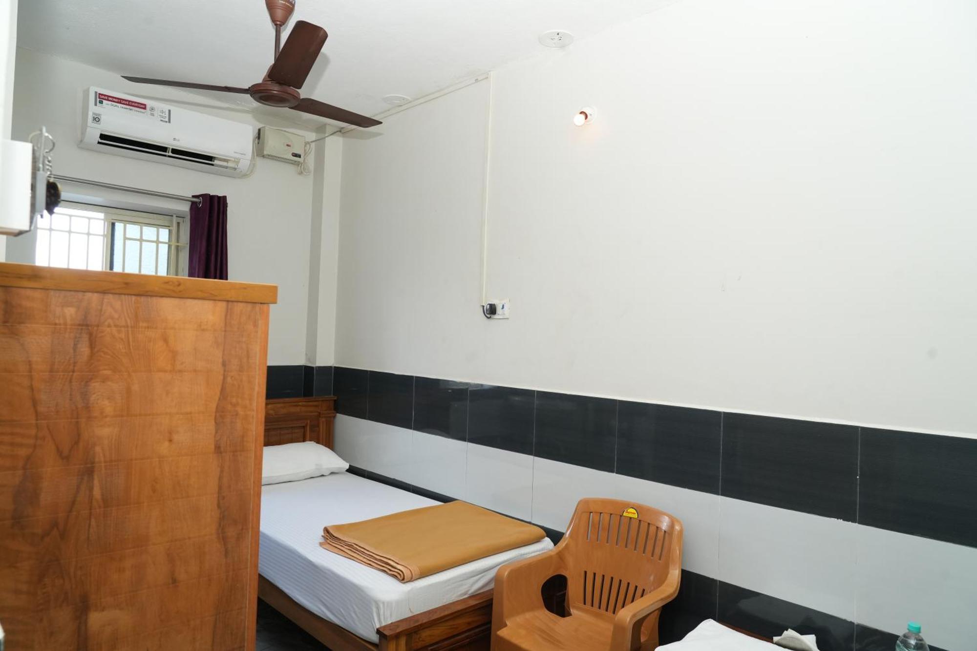 فندق Rajali Residency Kulithalai المظهر الخارجي الصورة